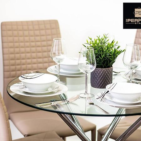 Luxe Modern Apartment By Your Perfect Stay Short Lets Бирмингем Экстерьер фото